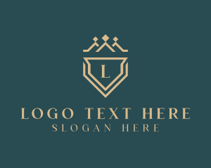 Upscale Royal Boutique Logo