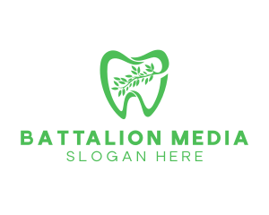 Green Dental Dentist logo design