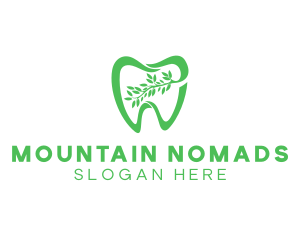 Green Dental Dentist logo design