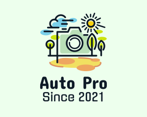 Camera Nature Photographer logo