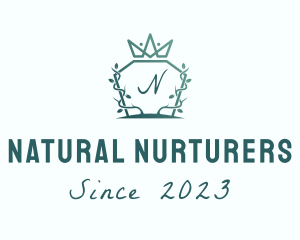 Royal Organic Crown logo design