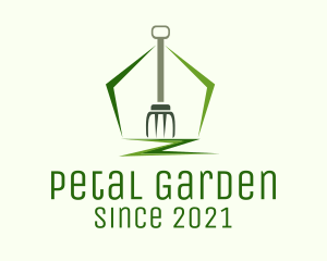 Green Lawn Service  logo design