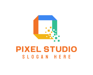 Pixel Game Letter Q logo