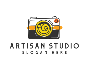 Creative Camera Studio logo design