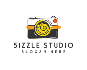 Creative Camera Studio logo design