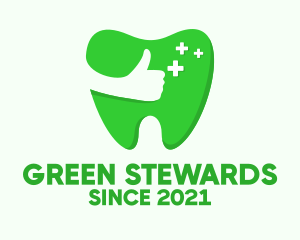 Green Dental Clinic logo design