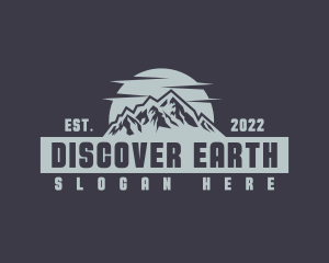 Summit Mountain Explore logo