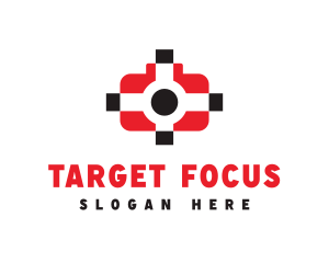 Camera Target Lens logo design