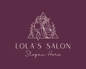 Elegant Beauty Salon Wreath logo design