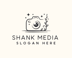 Camera Creative Media logo design