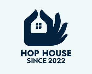 Hand House Realtor  logo design