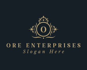 Gold Crown Boutique logo design