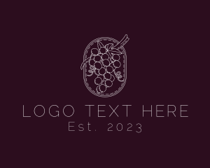 Minimalist Grapes Vineyard logo