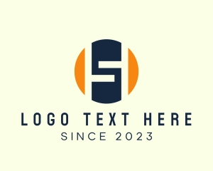 Round Minimalist Letter S Company logo