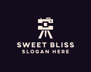 Camera Tripod Photographer logo design