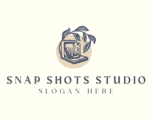 Vintage Camera Photography logo design