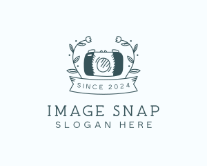 Floral Photographer Camera logo