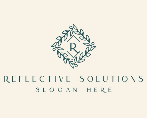 Natural Organic Boutique Logo