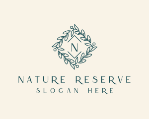 Natural Organic Boutique logo design