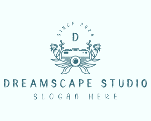 Vintage Camera Studio logo design