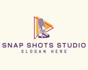 Podcast Microphone Studio logo