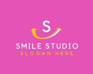 Swoosh Smile Studio logo