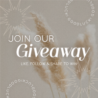 Aesthetic Giveaway Promo Instagram Post